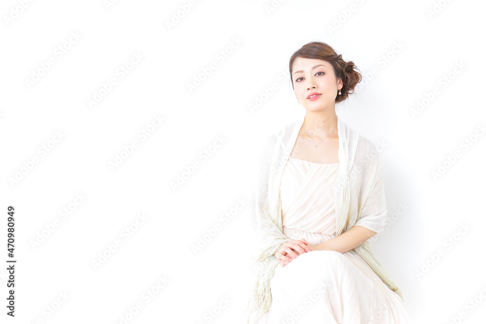 不機嫌な女性 不機嫌な女性