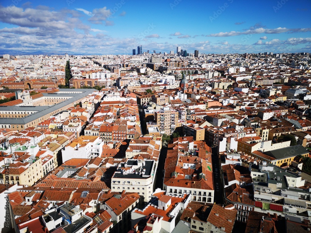 Madrid Skyline, Panorama, Altstadt und Sehenswürdigkeiten