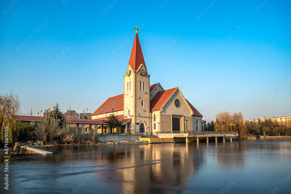 Obraz premium Qingdao Li Village Church Scenery Street Scene