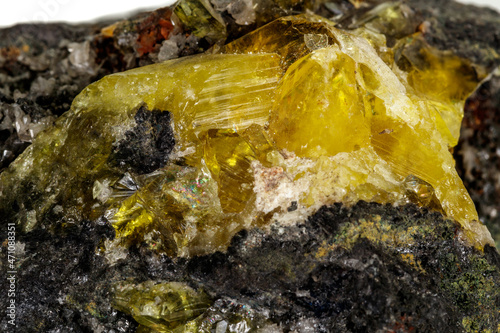 Obraz na plátně Macro of mineral stone Anglesite in Galena on white background