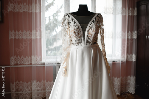 beautiful wedding dress, white wedding dress for the bride, wedding clothes, wedding clothes