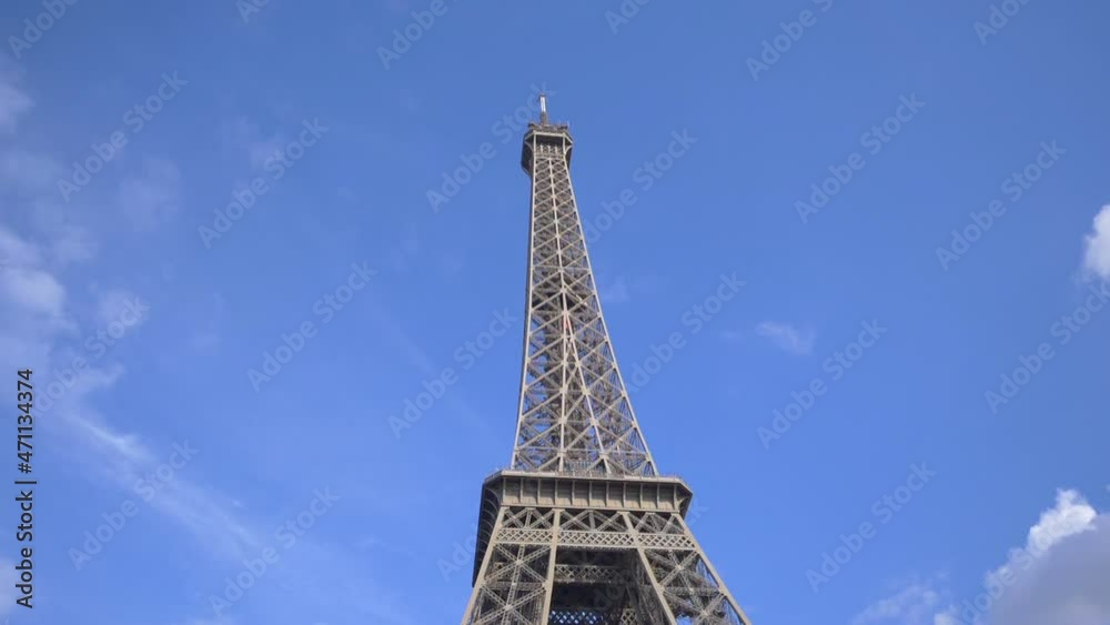 Eiffel Tower in Paris in slow motion 180fps Eiffel Tower in Paris in slow motion 180fps