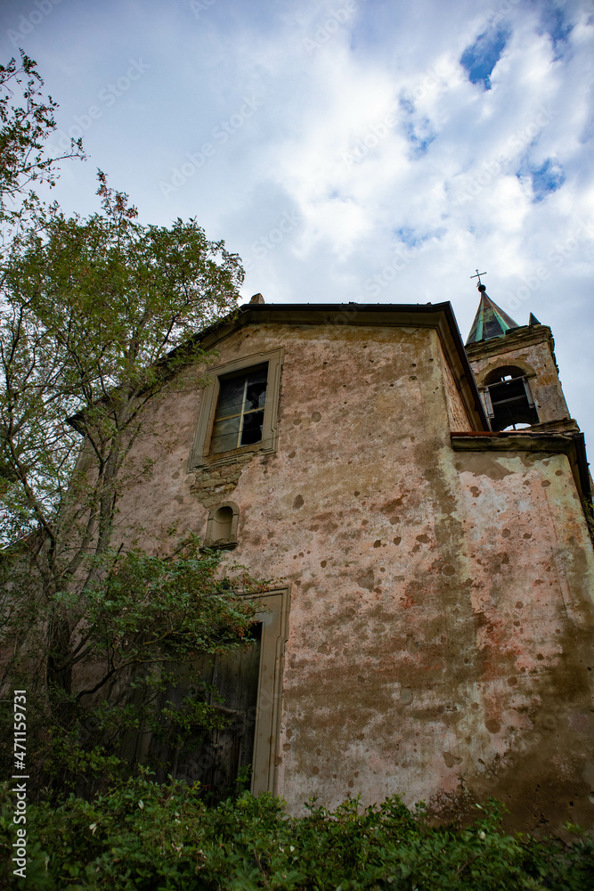 Abandonded church, Emilia Romagna