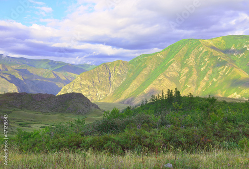 A valley in the Altai mountains © ArhSib