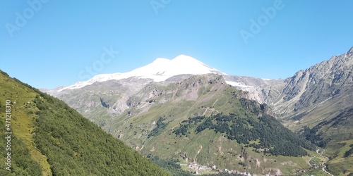 view of the mountains