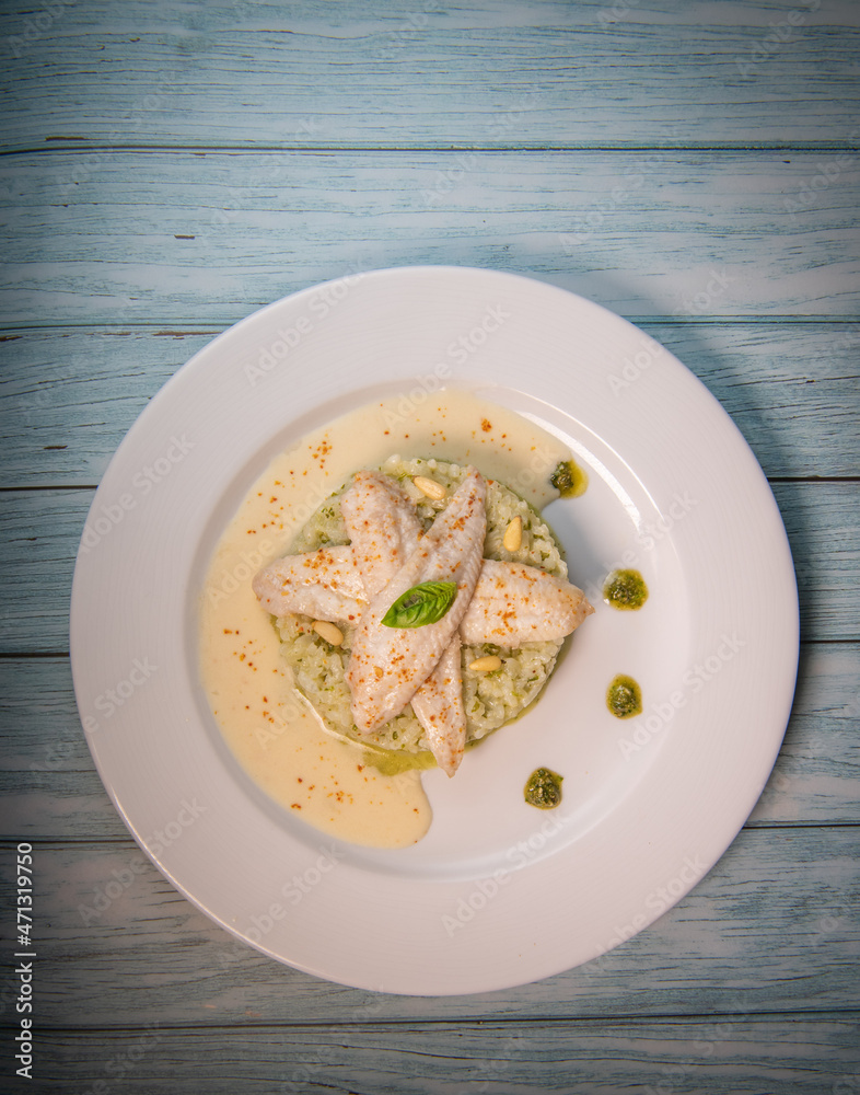 Baked sole fillet, risotto and pesto recipe Baked sole fillet, risotto and pesto recipe
