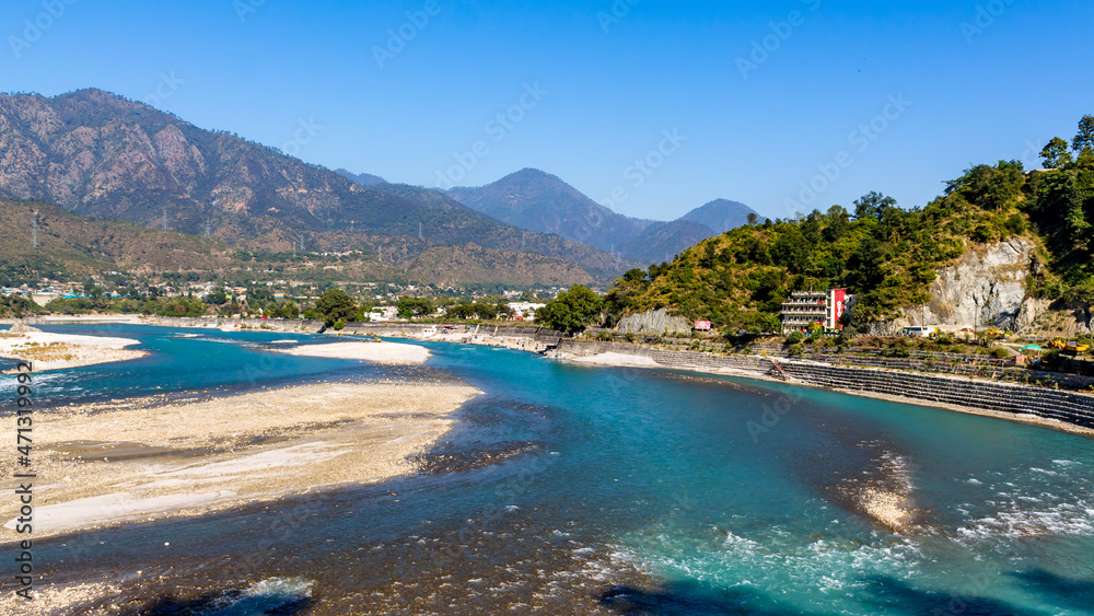 Srinagar city in Pauri Garhwal district in the Indian state of Uttarakhand Srinagar city in Pauri Garhwal district in the Indian state of Uttarakhand