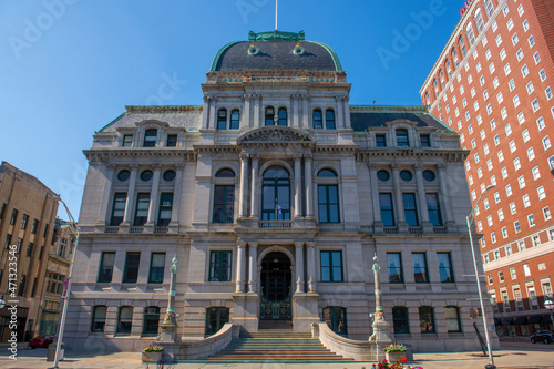 Obraz na plátne Providence City Hall was built in 1878 with Second Empire Baroque style at Kennedy Plaza at 25 Dorrance Street in downtown Providence, Rhode Island RI, USA
