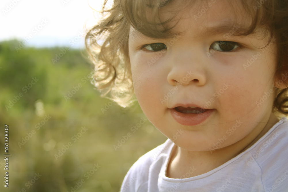 Cara de bebé o niño pequeño de 22 meses. Cara de bebé o niño pequeño de 22 meses.