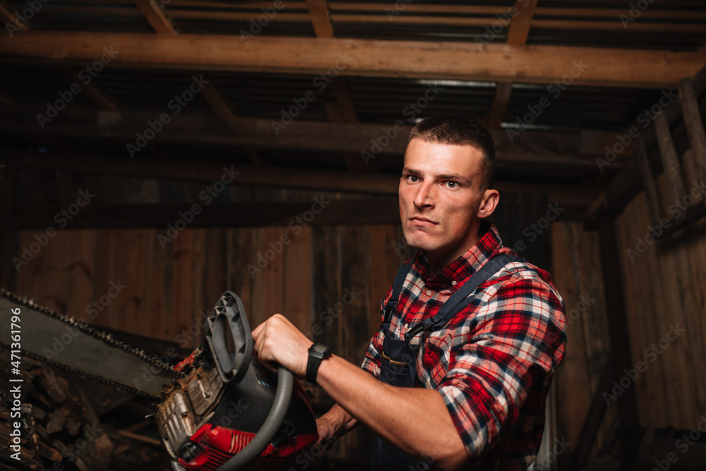crazy worker with a chainsaw
crazy worker with a chainsaw