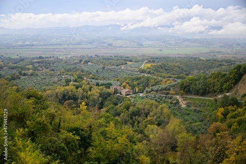 Fototapeta Naklejka Na Ścianę i Meble -  Beautiful View from an Ancient Medieval Town in Umbria Italy to Tuscany
