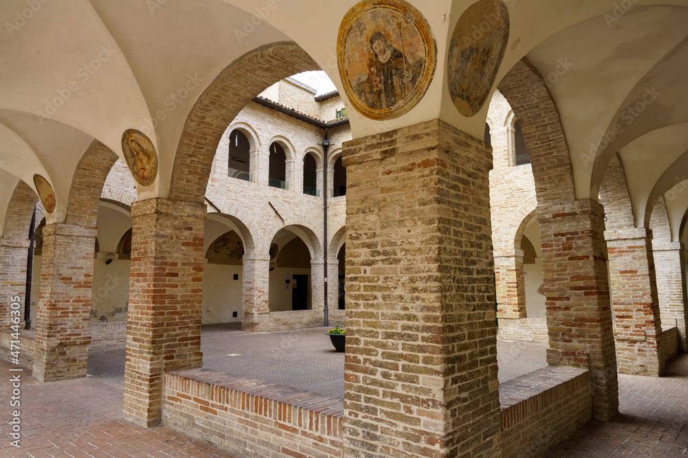 Ostra Vetere, historic town in Ancona province, Marche: cloister