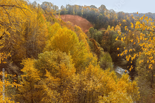 Jiesia Valley and river in autumn