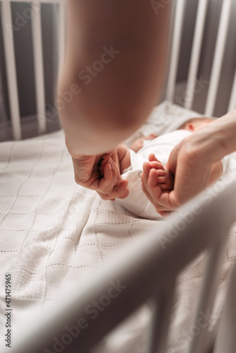 baby feet in bed