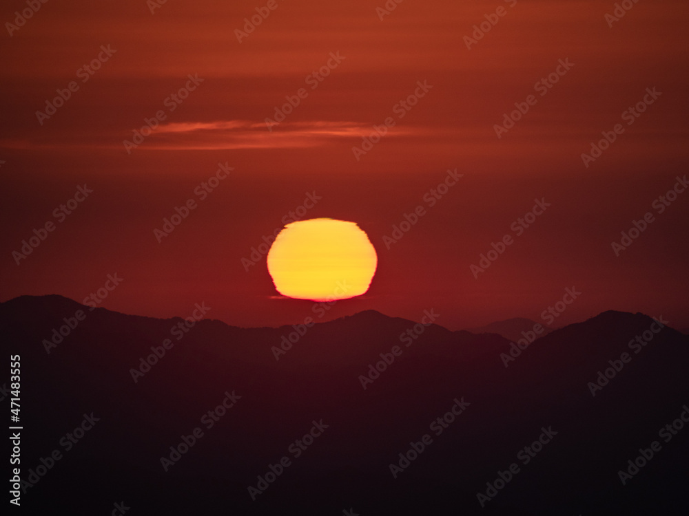 沈む夕日 沈む夕日