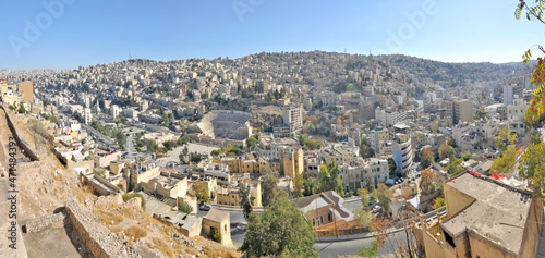 Panorama stolicy Jordanii - Ammanu photo