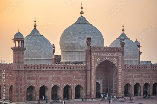 Fototapeta The Badshahi Mosque, Mughal-era congregational mosque in Lahore, capital of the