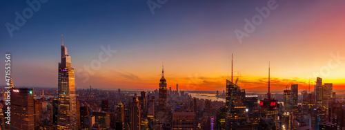 Vászonkép Panoramic view of Manhattan at sunset