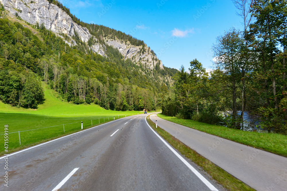 Bregenzerwaldstraße (L 200) bei Mellau im Vorarlberg