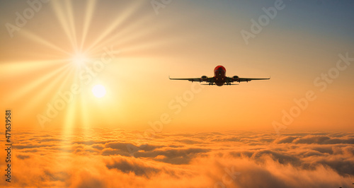 津別峠の雲海と飛行機合成
