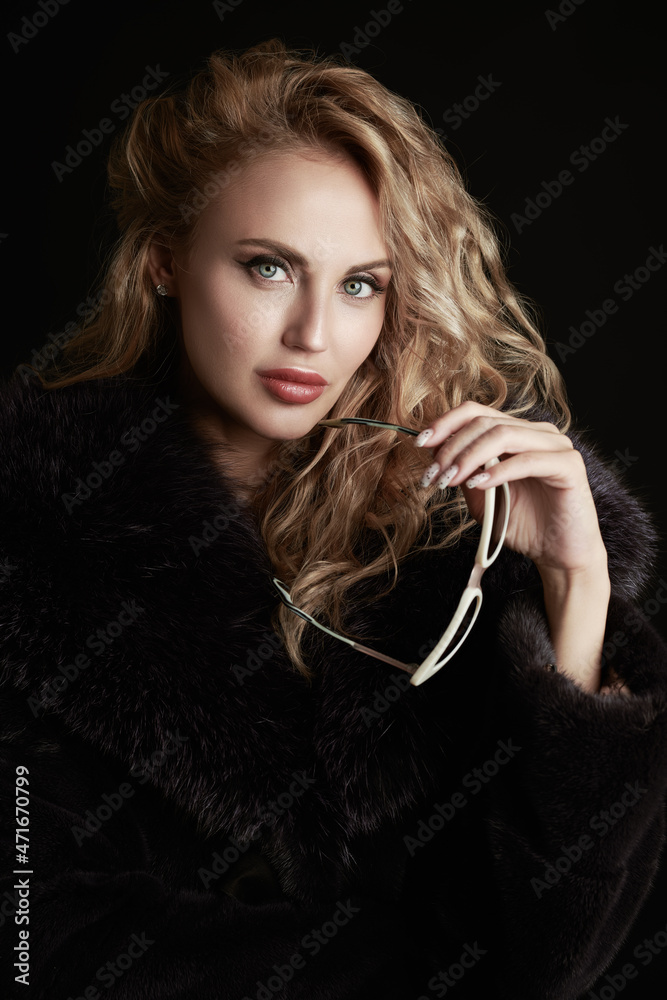 lady in fur coat lady in fur coat