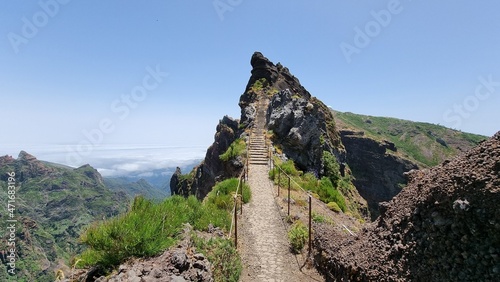 Obraz na płótnie Pico do Areeiro/ Pico Ruivo in Madeira
