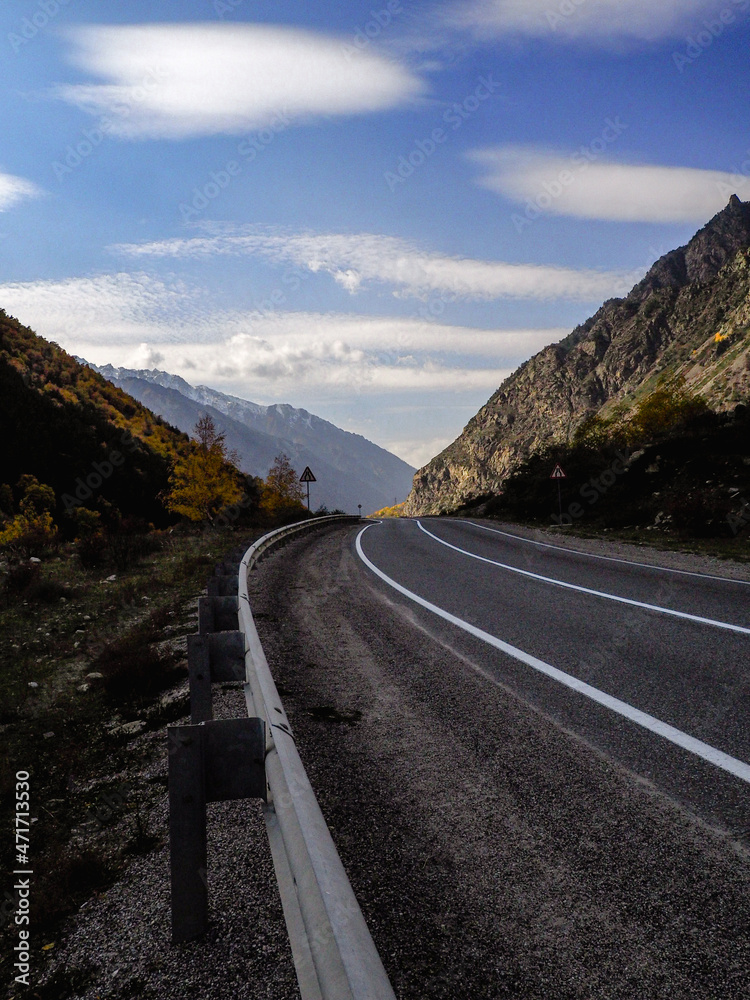 Beautiful road to the mountains.