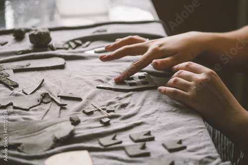 the process of modeling from clay