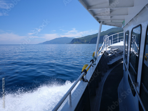 クルーズ船から見た知床半島 © makieni