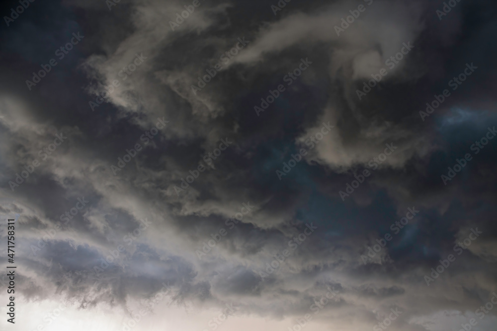 Obraz premium Angry Sky