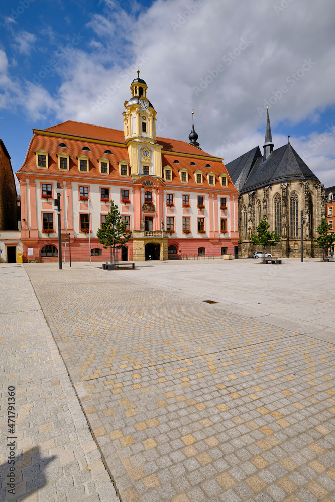 Das Rathaus am Marktplatz in Weißenfels an der Straße der Romanik, Burgenlandkreis, Sachsen-Anhalt, Deutschland