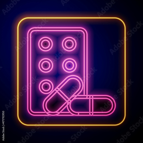 Glowing neon Sports doping, anabolic drugs with dumbbell icon isolated on black background. Anabolic steroids tablet. Pills in jar. Vector