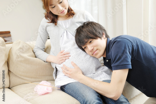 妊婦と夫