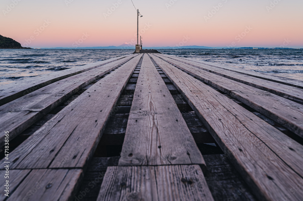 Naklejka premium 岡本桟橋からの景色