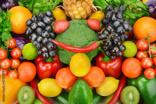 Fototapeta Naklejka Na Ścianę i Meble -  bright background from various vegetables and fruits.