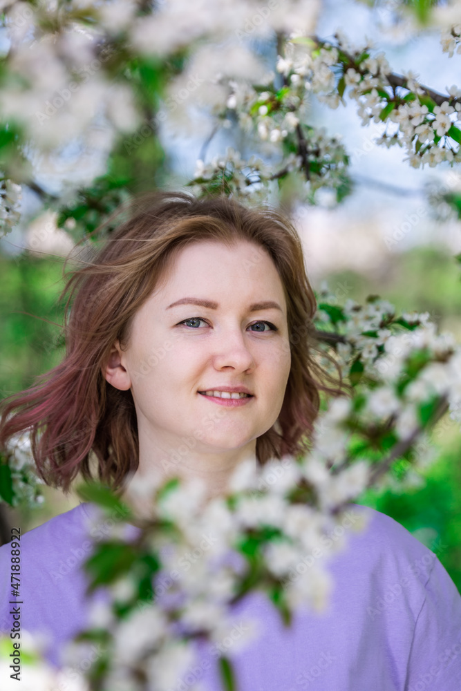 Model in blossoming trees