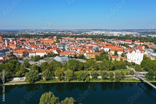 Luftbild von Ingolstadt bei schönem Wetter
