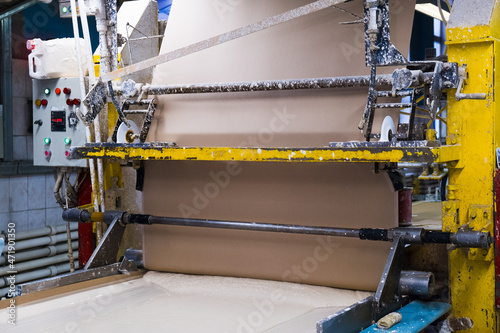 Valokuva Industrial line for the production of gypsum board for construction