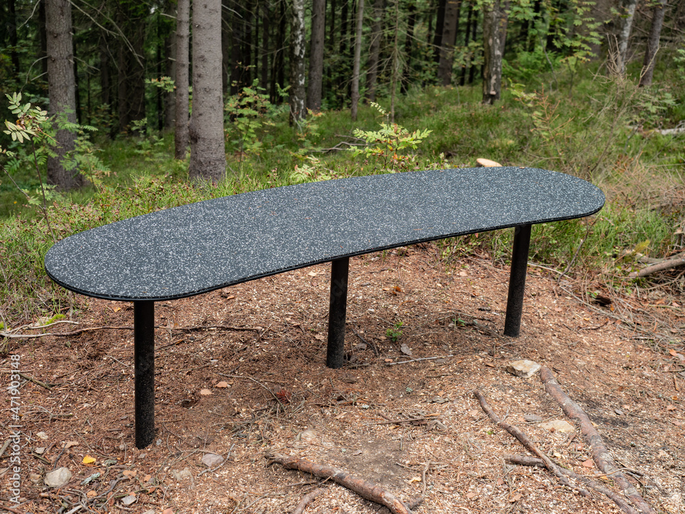 Seat from milled rubber waste. Practical, ecological and comfortable. Seat from milled rubber waste. Practical, ecological and comfortable.