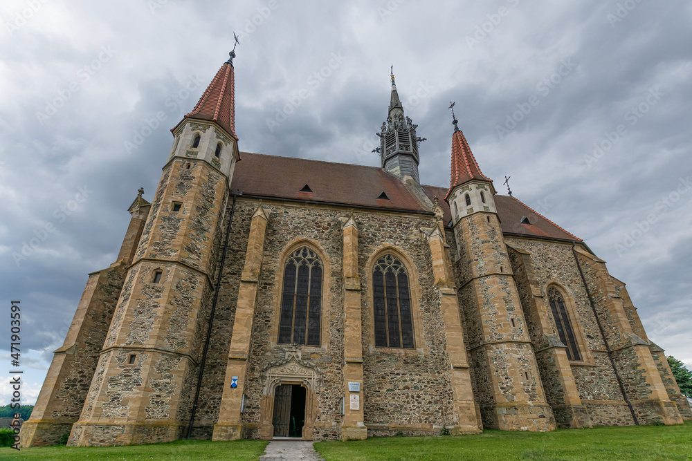 Mariasdorf with the famous parish church 