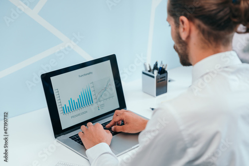 close up. financial chart on the laptop screen.