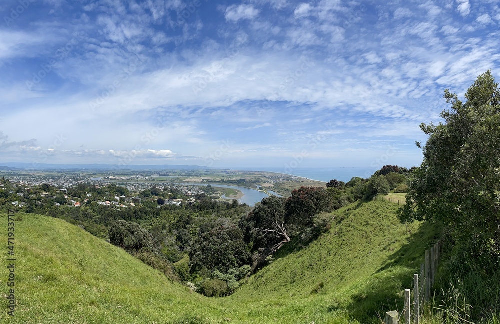 Whakatane and the Bay of Plenty vista. 