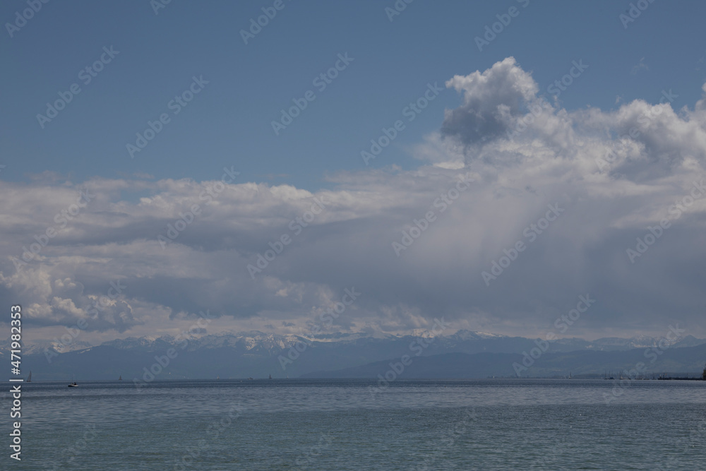 Gewitterwolken über dem Bodensee