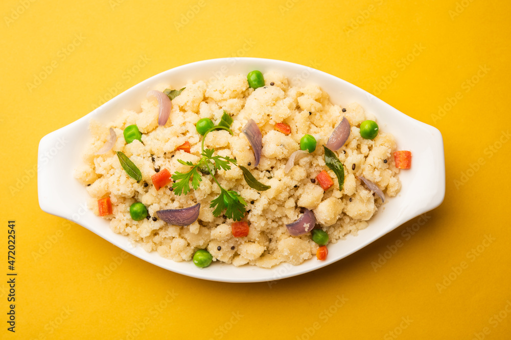 Upma, uppumavu or uppittu indian breakfast recipe Upma, uppumavu or uppittu indian breakfast recipe