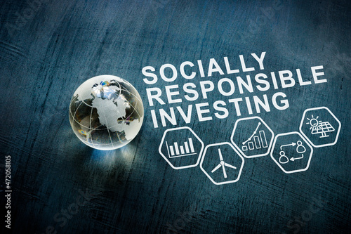 Obraz na plátně Glass globe and inscription Socially responsible investing SRI.