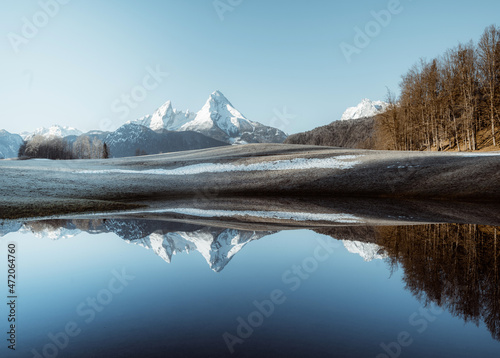 Obraz na płótnie Watzmann mountain peak reflecting in lake, Berchtesgadener Land, Bavaria, Germany w salonie