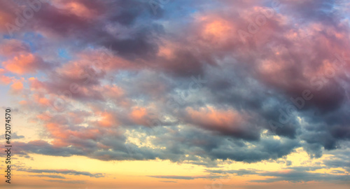 Natura Sky l background Sunrise Sundown Sanset Sky with colorful clouds © Taiga