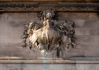 Leinwandbilder Pont Alexandre III Goldene Statue der Pont Alexandre III  © PhotoLoren