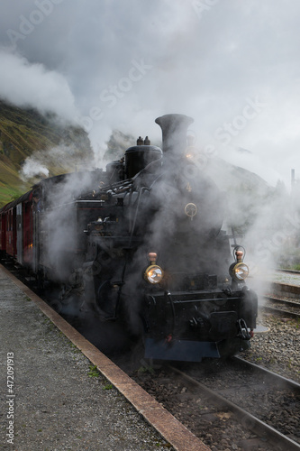Furka Dampfzug auf der Furka-Bahnstrecke (Schweiz), Furka steam train on the Furka railway line (Switzerland)