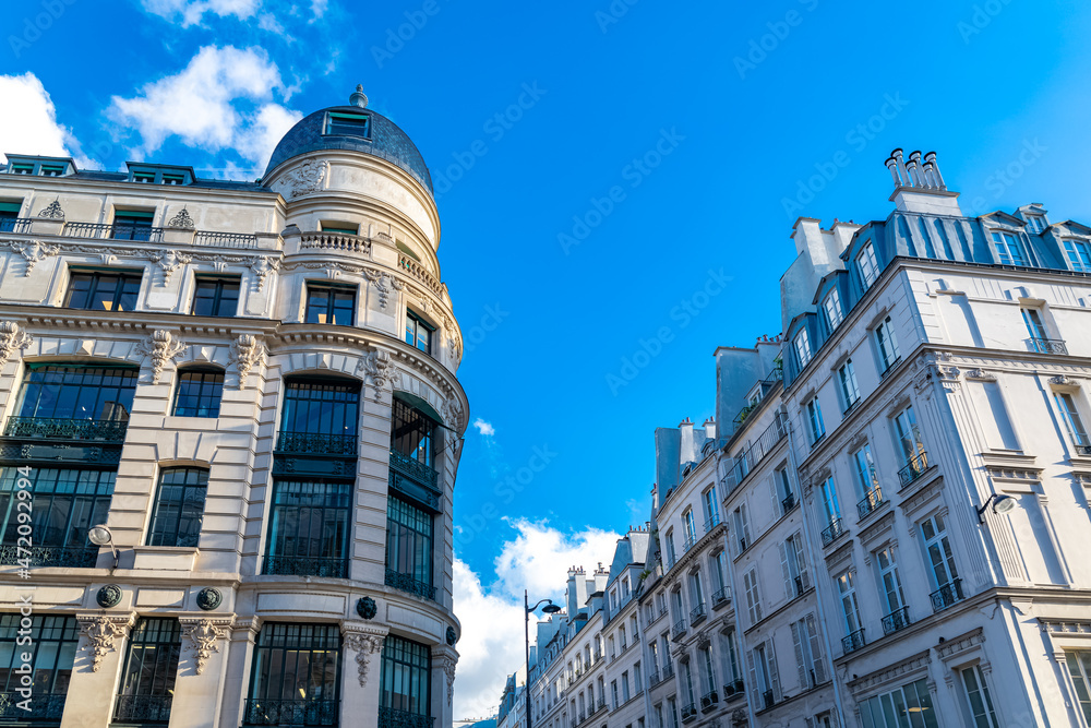 Paris, beautiful building, parisian facade rue du Louvre
